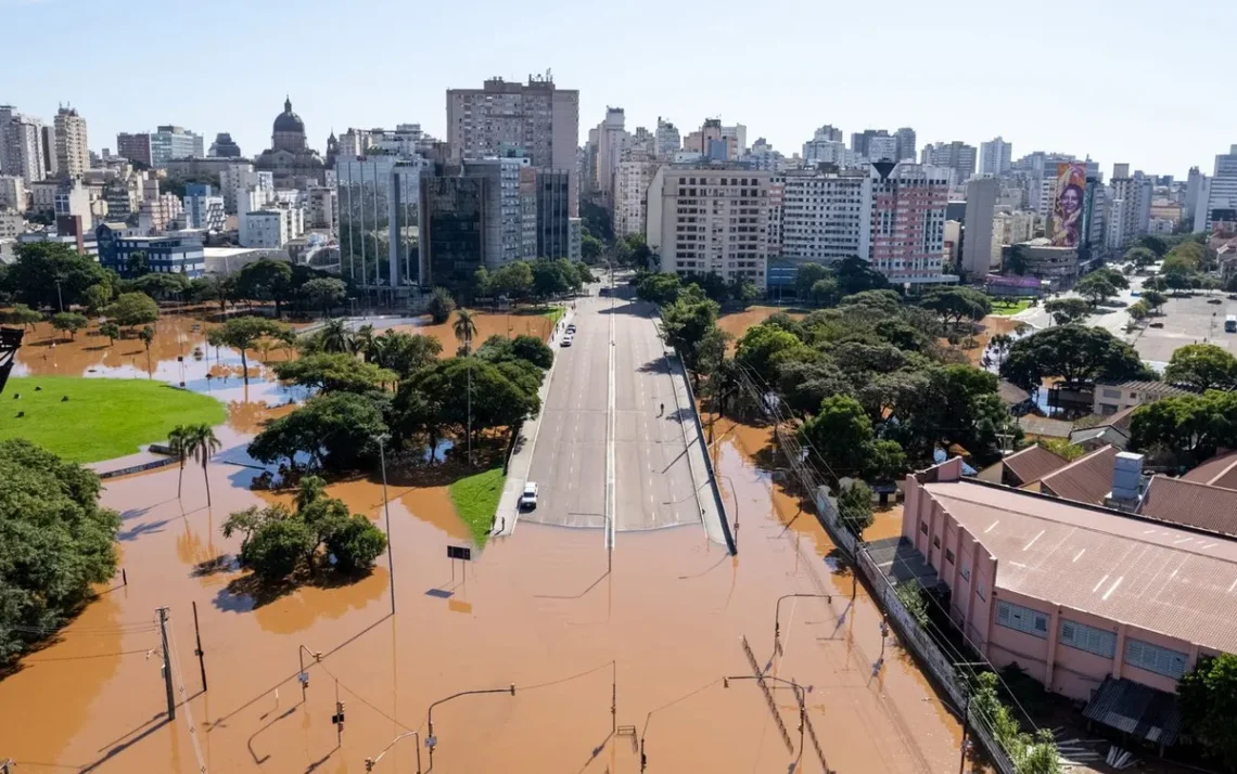 fortes chuvas, chuva intenso, precipitação intensa.